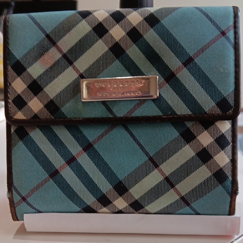 Burberry Blue Label Bifold Canvas/Leather Wallet w Dust Bag Signature Embossed